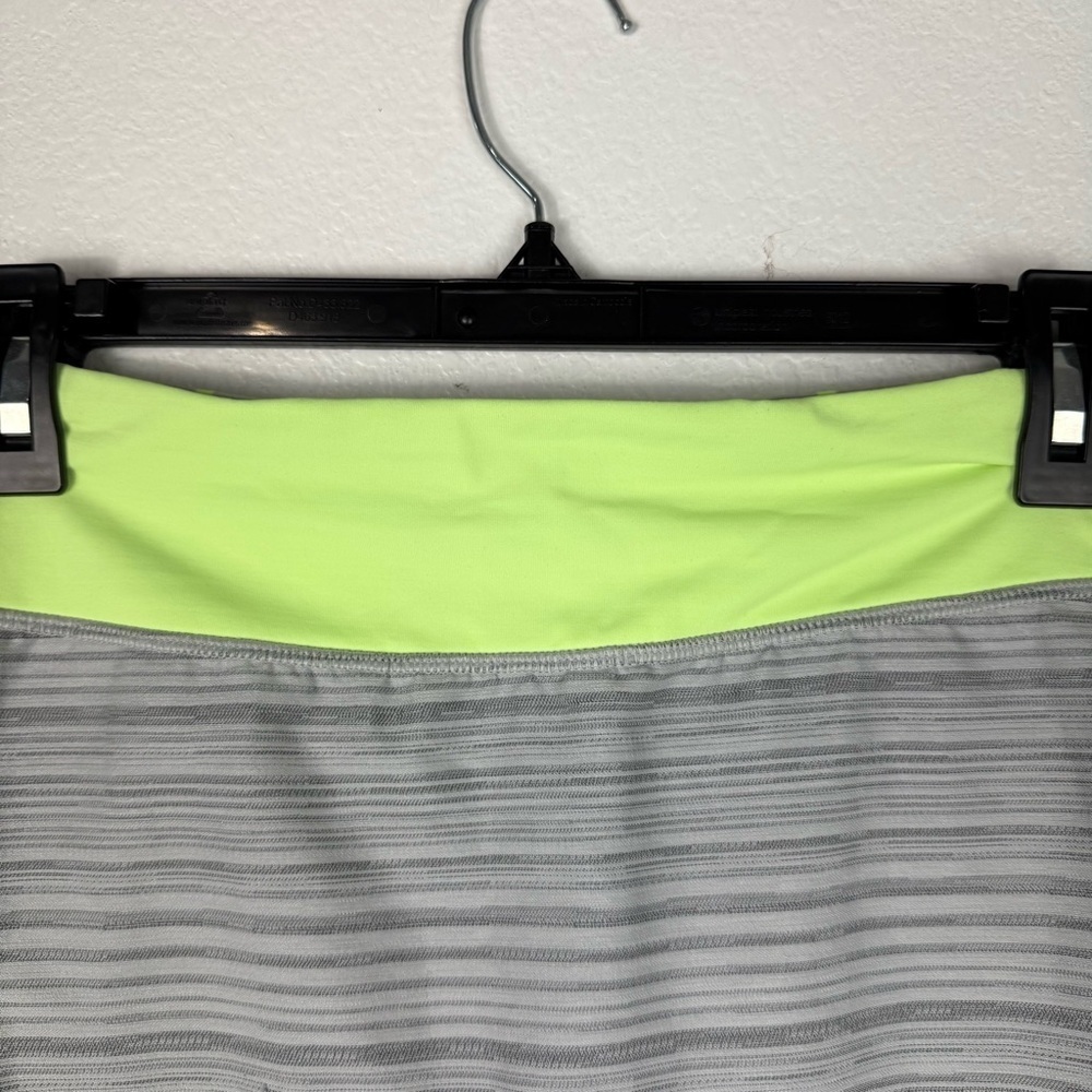 Lululemon Women's Pacesetter Lime Green & Grey Active Skirt size 6 - Picture 2 of 6